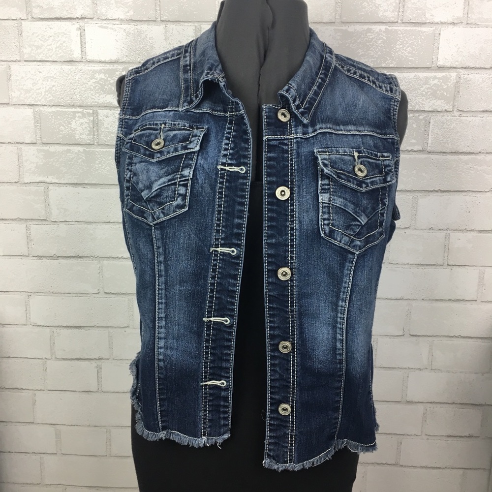 Maurice’s denim vest
